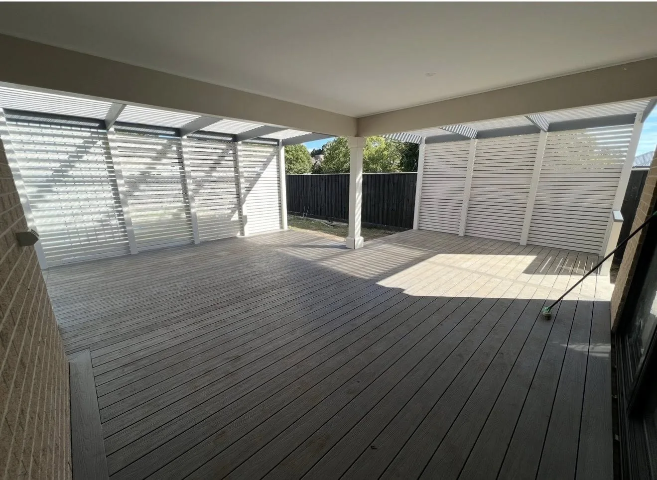 Hawthorn - Pool Deck & Surround
